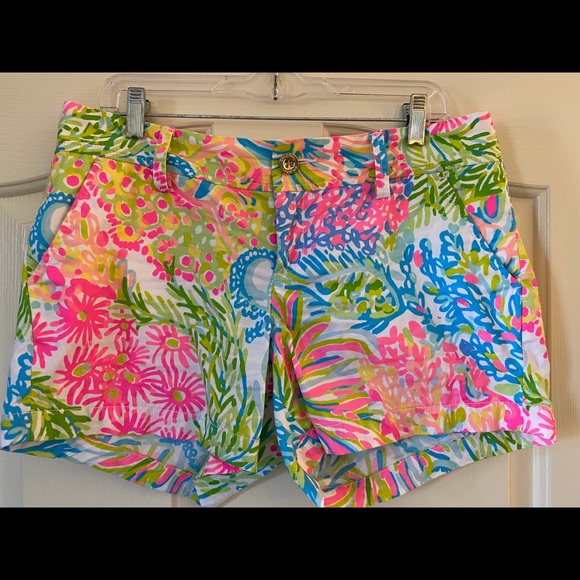 Lilly Pulitzer Pants - Lilly Pulitzer Callahan Shorts Sz 8 EUC